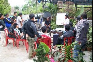 Dua Hari di Kaki Merapi
