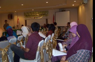 Kemenangan Kecil Ibu Rumah Tangga terhadap TV
